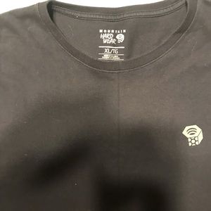 Mens tee shirt mountain hardware